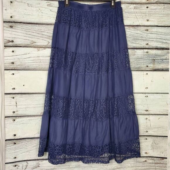 Cato Women’s Navy Blue Tiered Crochet Maxi Skirt Size M - Picture 1 of 6